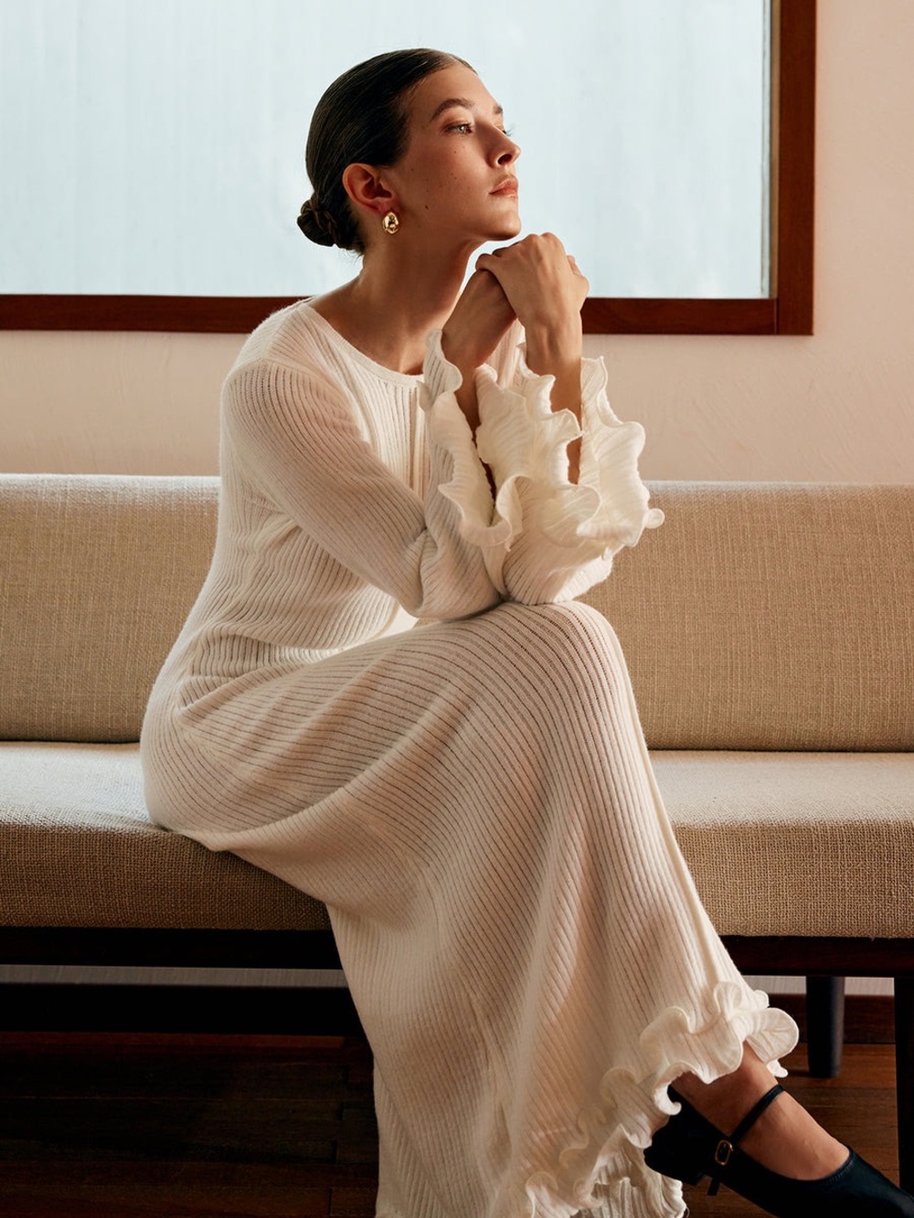 Commense Cream Ribbed Knit Long Nightdress with Ruffle Cuffs